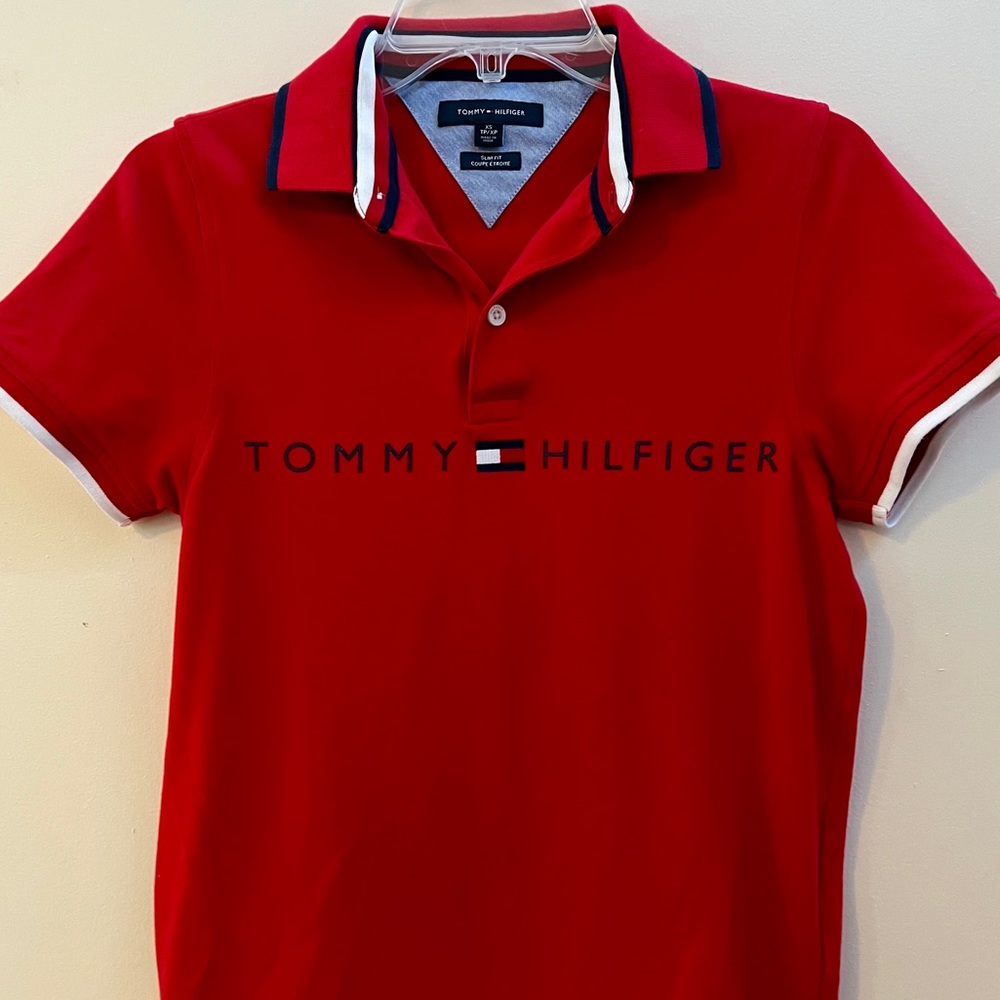 Tommy Hilfiger polo shirt

never worn